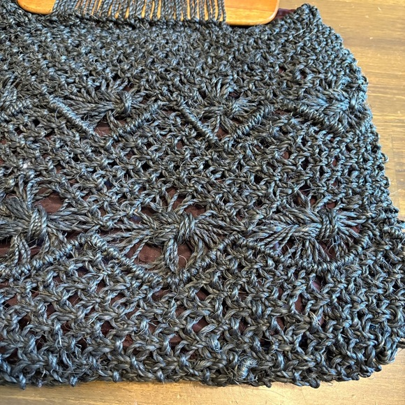 Vintage Raffia Crochet Woven Basket Straw Wood Handles 60’s Black Macrame Tote - Picture 2 of 10